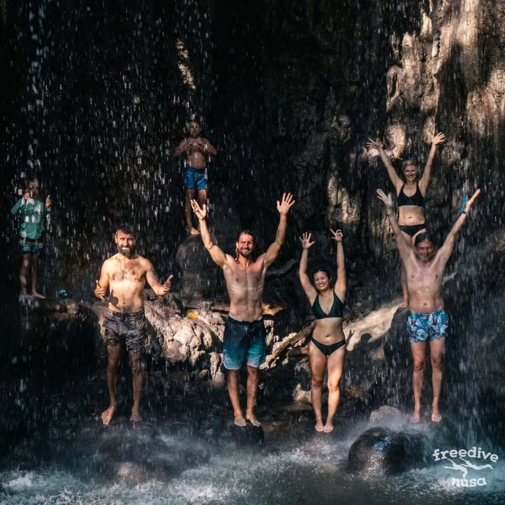 sumbawa diving waterfall