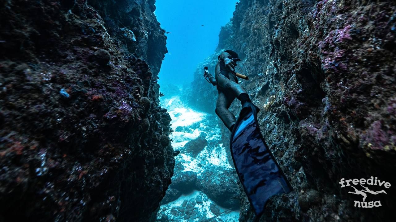 Freediving in Biak